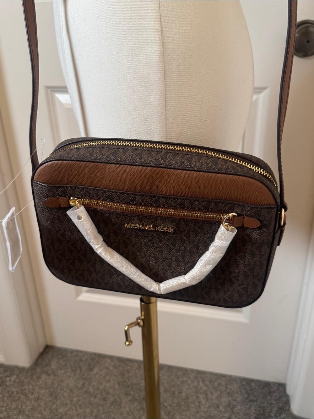 Michael Kors Jet Set Large Logo Crossbody Bag Brown MK Signature NWT - Picture 3 of 13